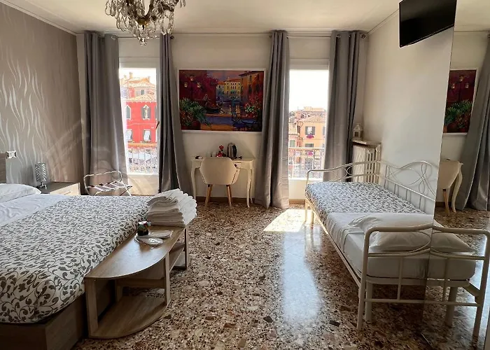 Quarto em Acomodações Particulares Canal View Veneza