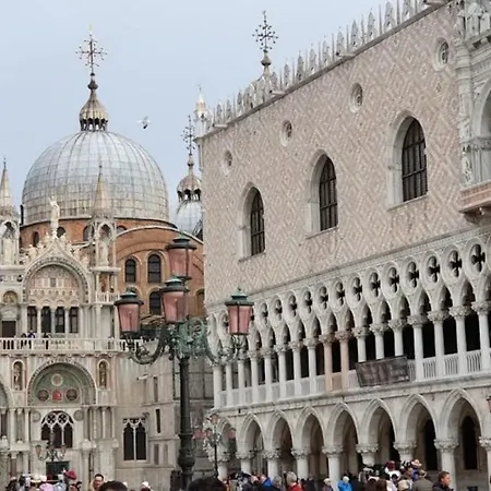 Privat bolig Canal View *