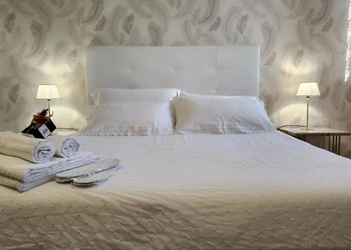 בית אירוח Canal View