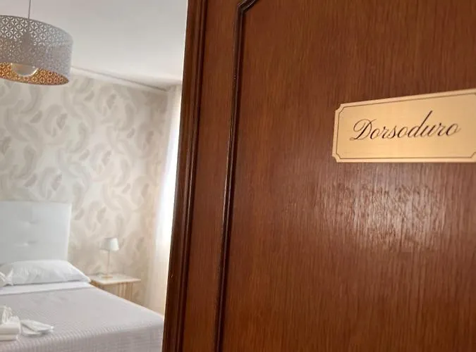 Canal View ונציה